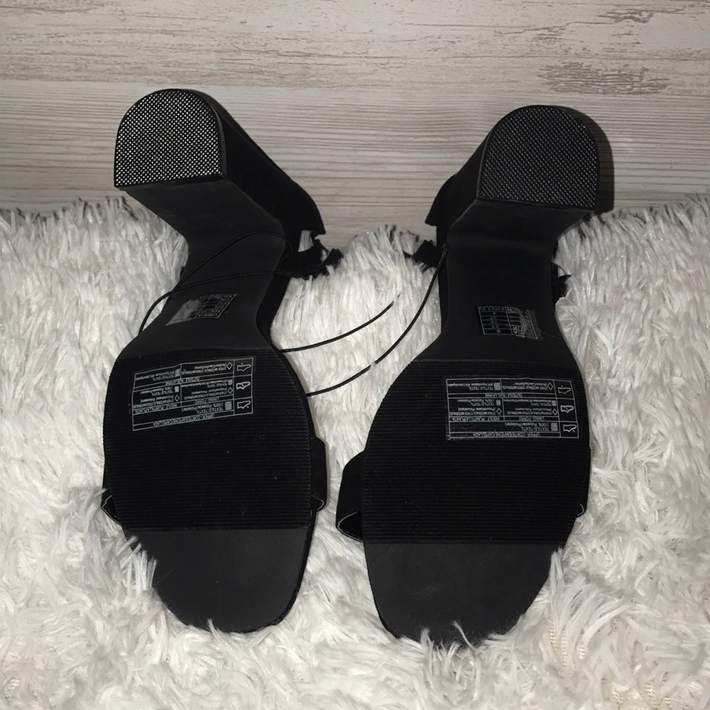 Forever 21 heels size 6 - Picture 3 of 3